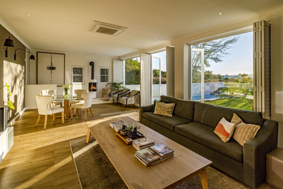 4 Bedroom Property for Sale in De Zalze Winelands Golf Estate Western Cape